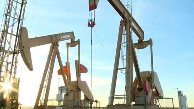 Oklahoma's Personal Income Dips In First Quarter Of 2015