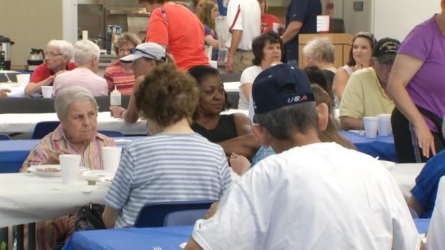 Broken Arrow Police Hold Fundraiser For Injured Oologah Officer