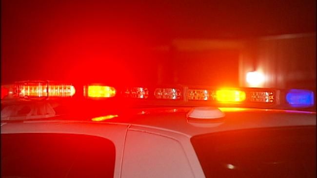 Police: Robber Puts Gun To Victim's Head Outside Tulsa Walmart