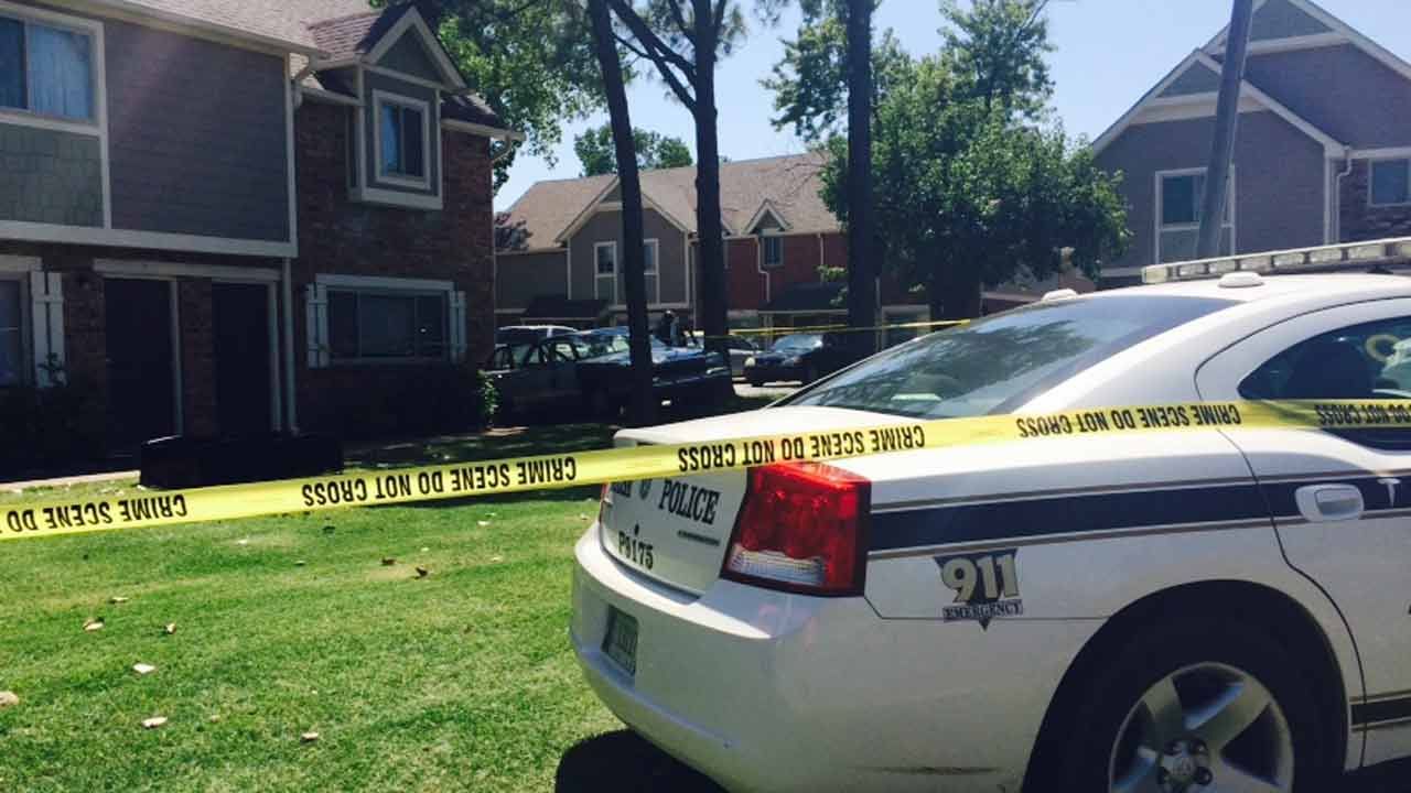 Man Dies After Shooting At Midtown Tulsa Apartment Complex