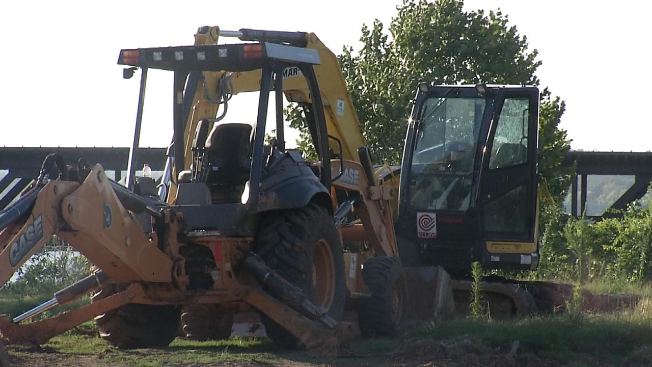 Stretch Of Tulsa's Riverside Drive To Close Until 2017