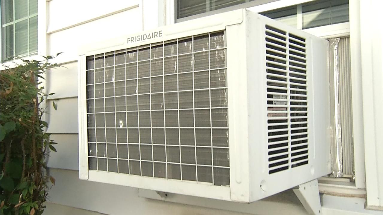 Tulsa Group Helps To Place Air Conditioners With Low-Income, Ill Residents