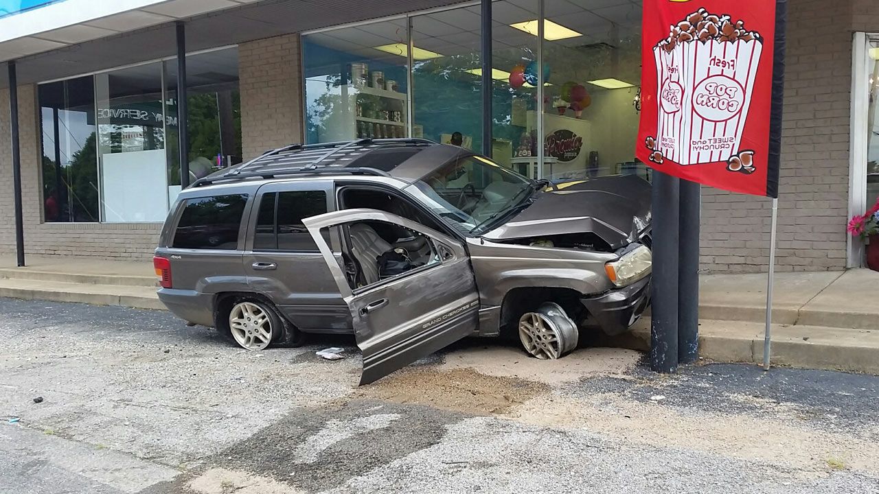 Police Chase, Arrest Woman Wanted In Tulsa Murder