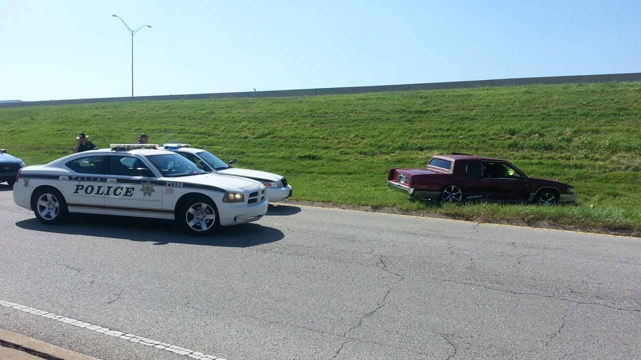 Drug Suspects Lead Police On Chase In Midtown Tulsa