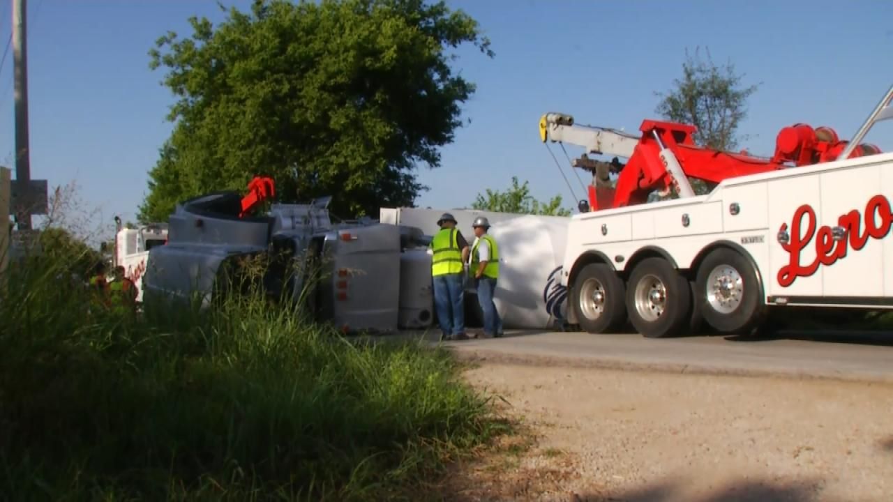 Concrete Truck Wreck Closes Rogers County Road