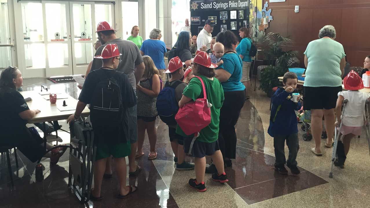 Students Get Back-To-School Help From Sand Springs Churches