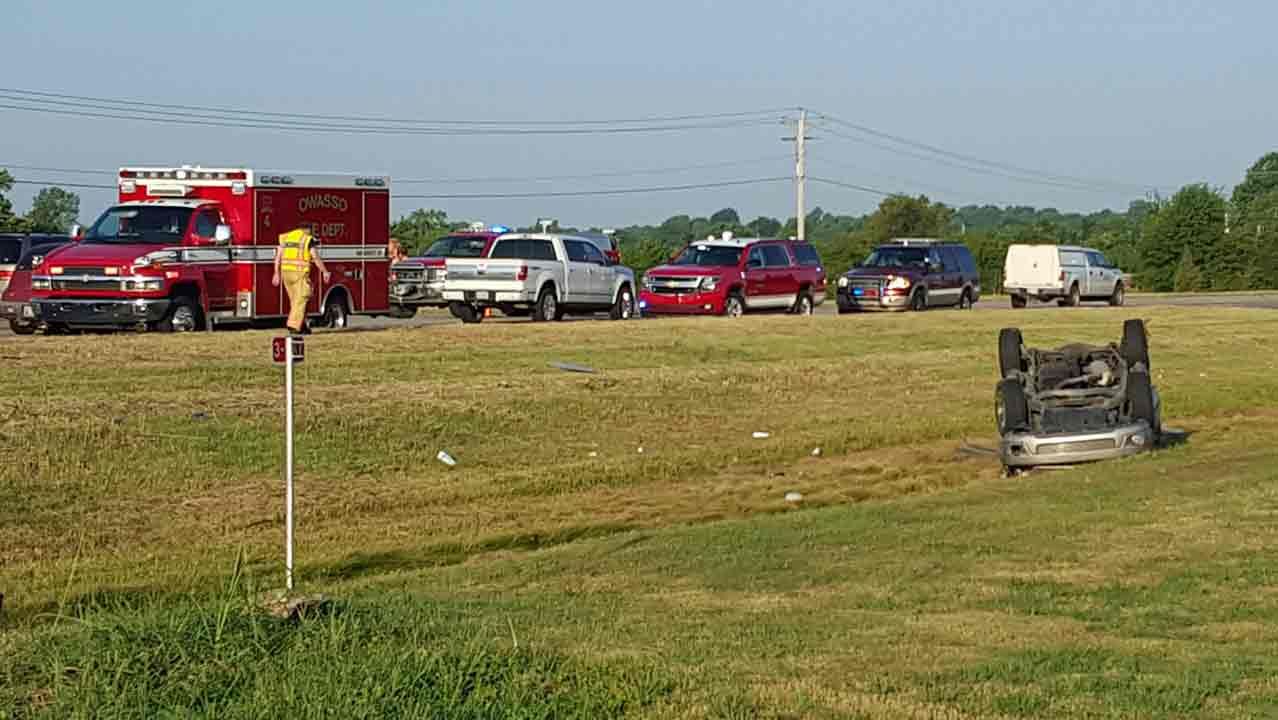 Man Killed In Rollover Wreck Near Owasso