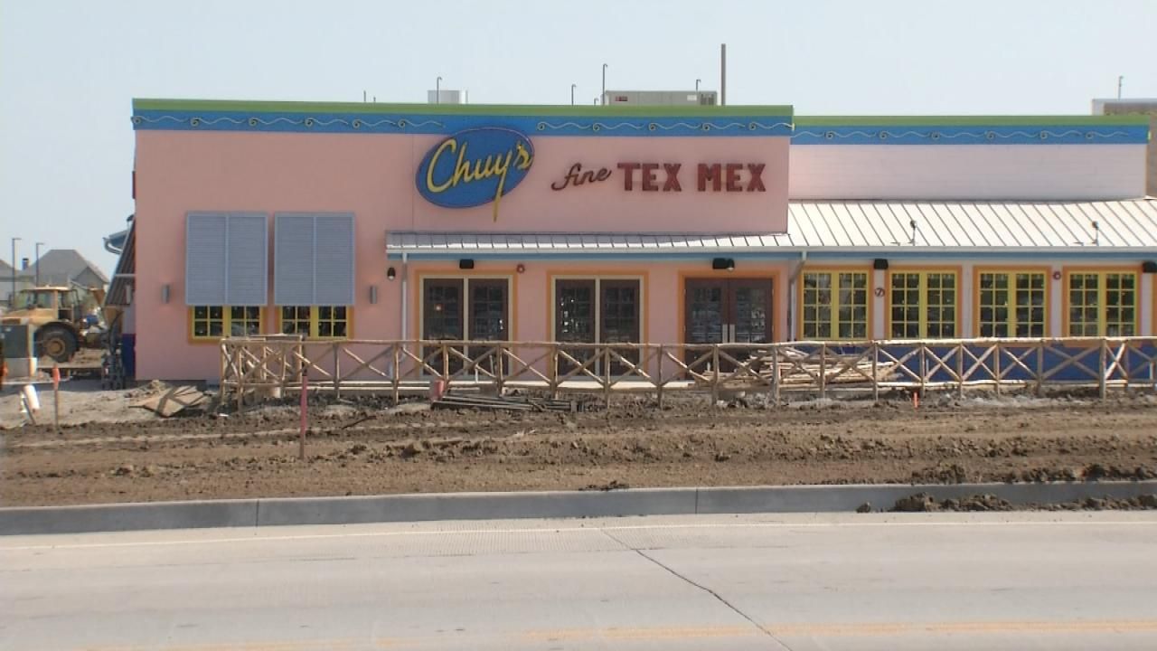 Good Business Brings Traffic Troubles To Tulsa Hills Shopping Area