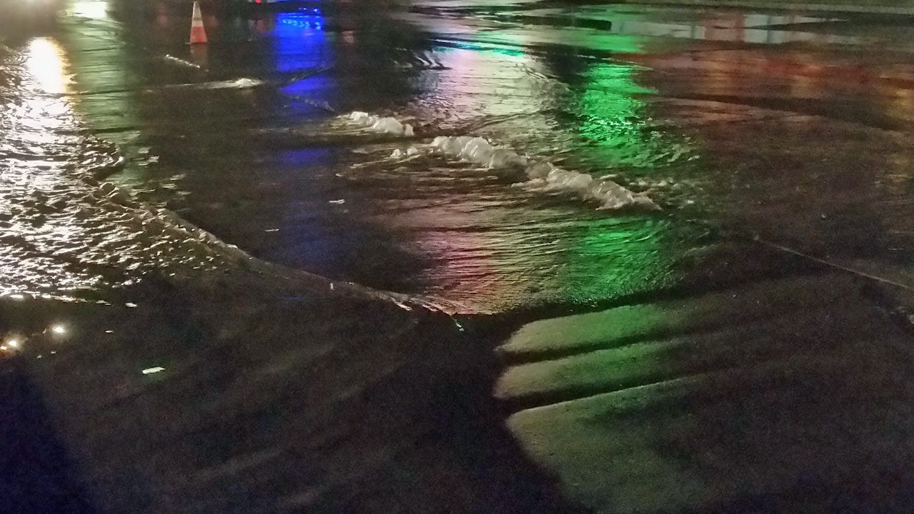Water Line Break Impacts Traffic At 31st And Sheridan