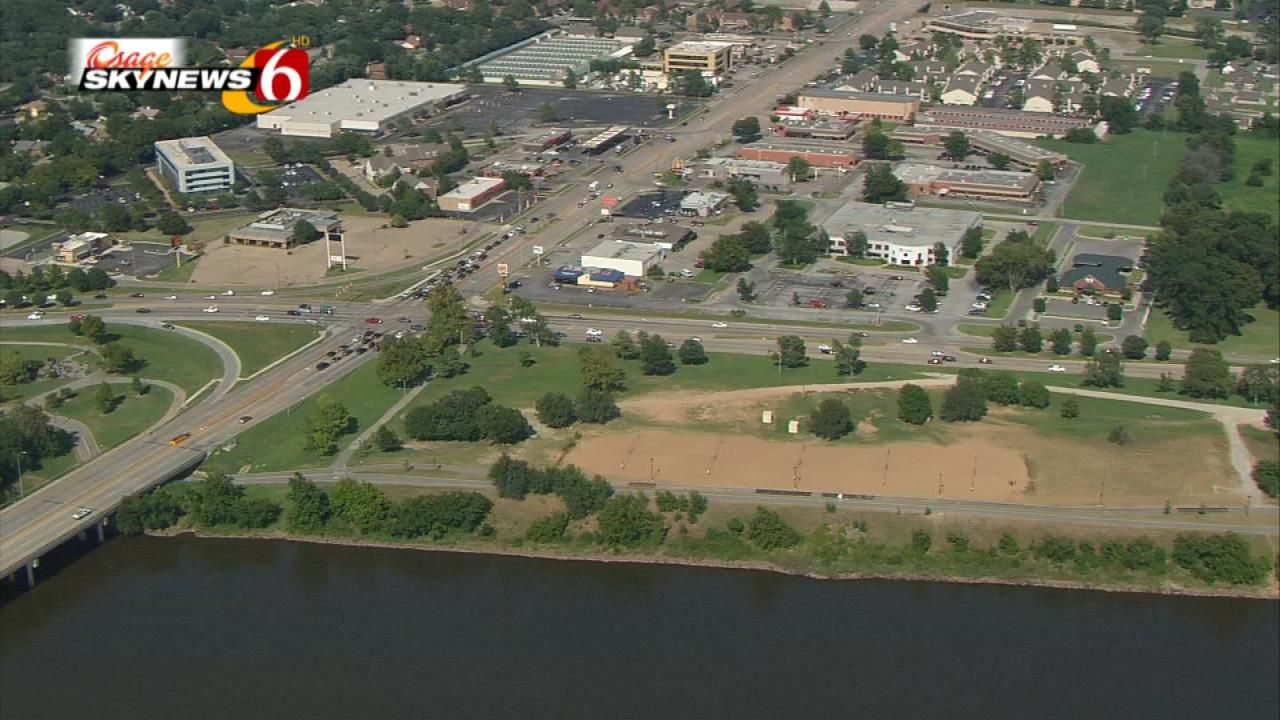 City Approves Contract To Develop Land Near Riverside