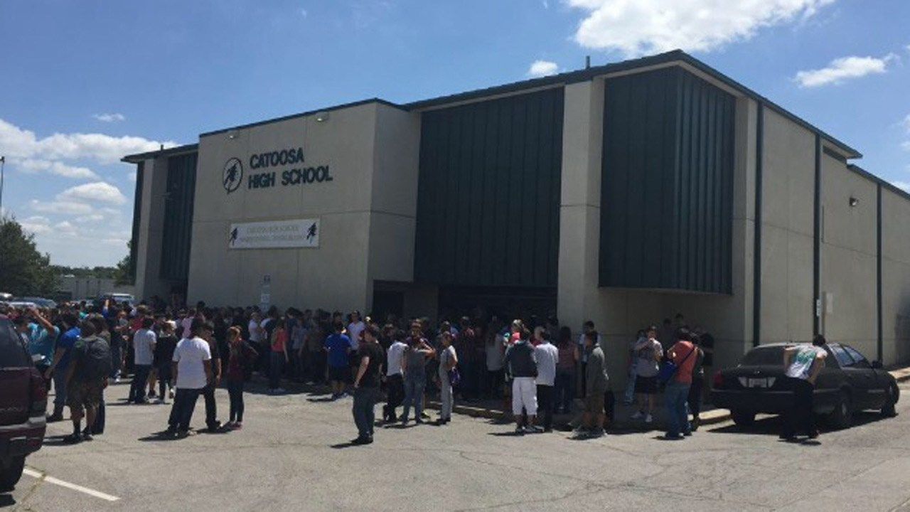 Water Leak Causes Problems At Catoosa High School
