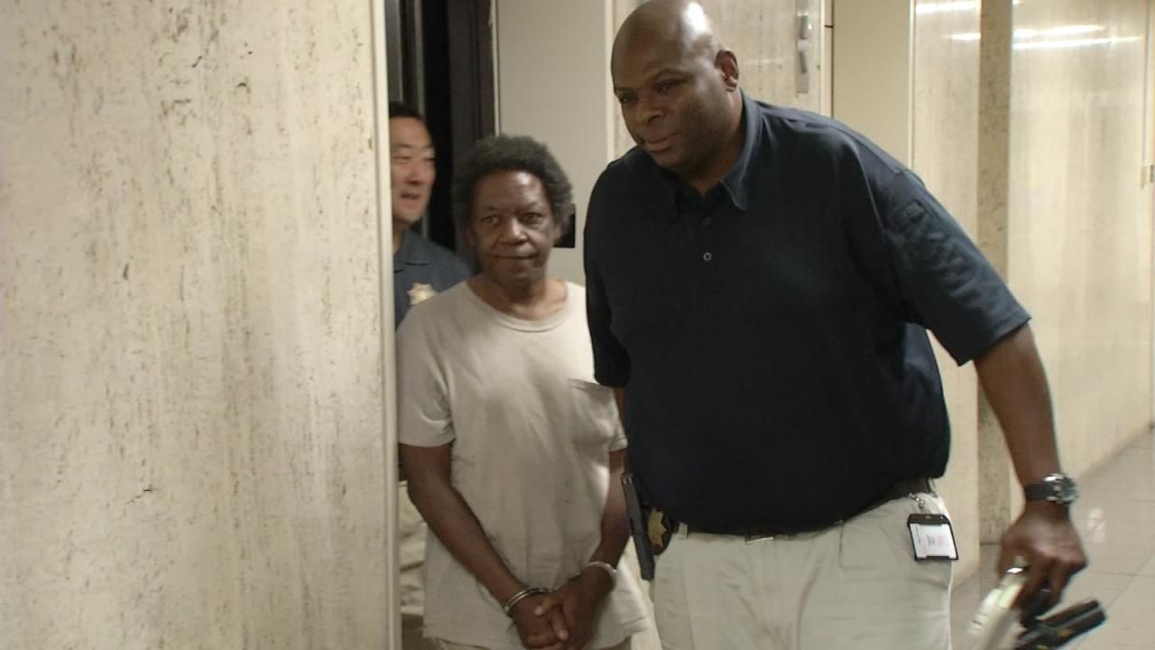 Tulsa Police Catch Accused Bank Robber Hours After Crime