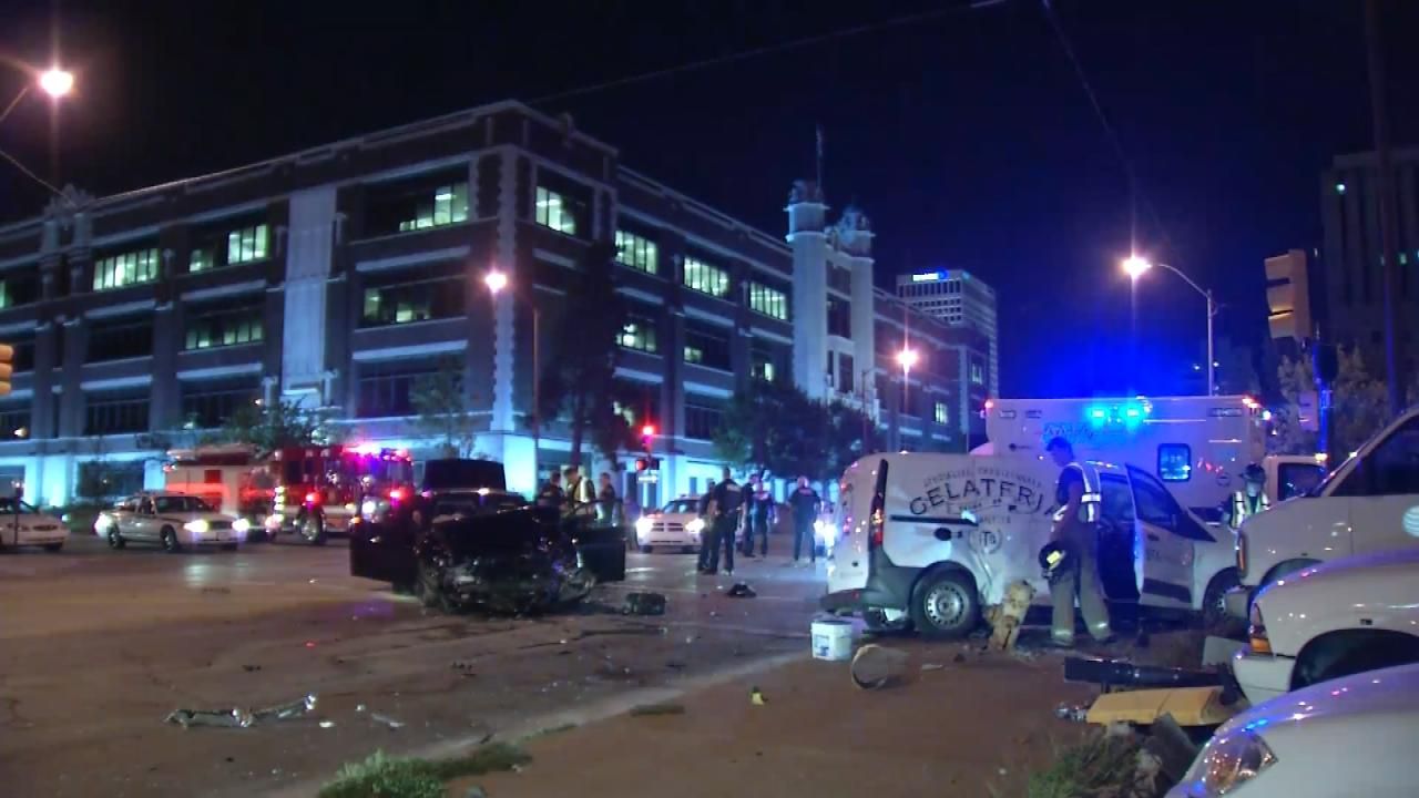 Pursuit Ends In Crash After Off-Duty Tulsa Officer Locates Stolen Car