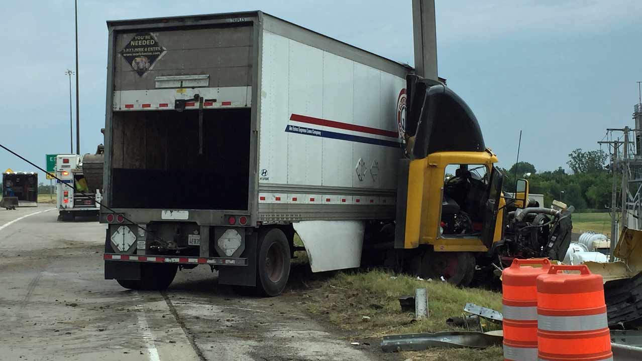 Driver Hurt After Wrapping Truck Around Tulsa Highway Sign
