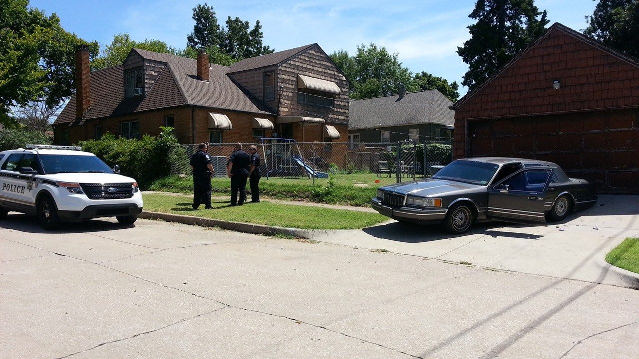 Car Crushes Tulsa Man To Death