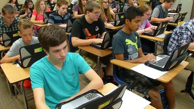 Broken Arrow Students Test New Technology On First Day