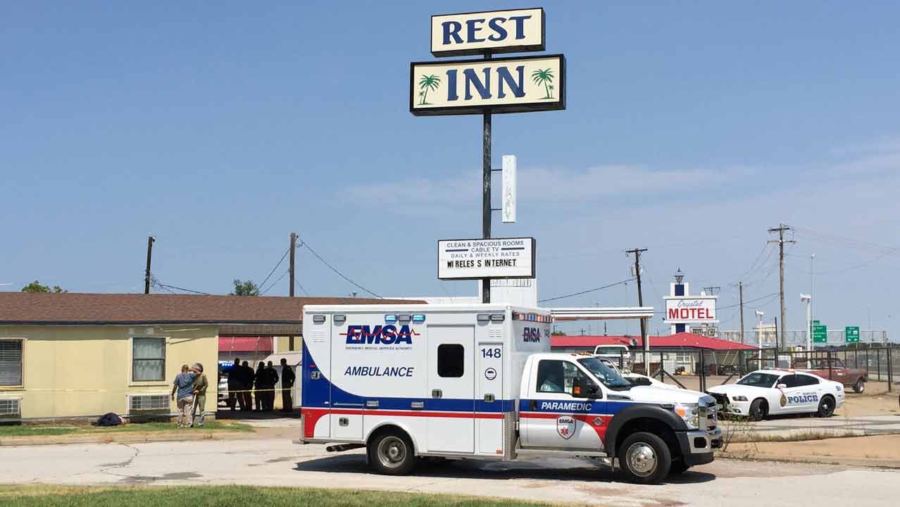 Officers Investigating Shooting In Sapulpa