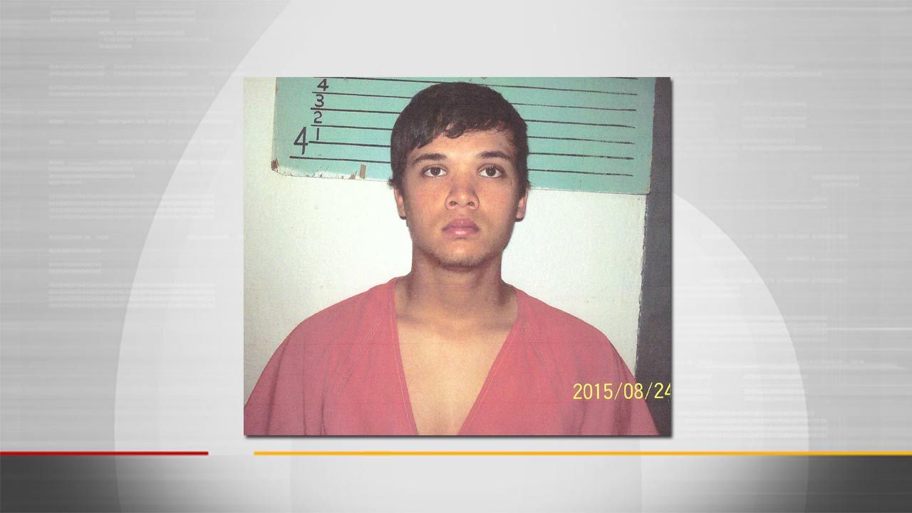 Henryetta Teen Charged With 7 Counts Of Stealing Livestock