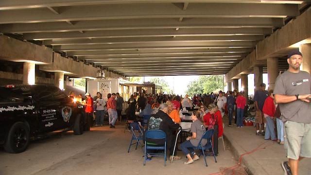 City Council Votes To Keep Light Shining On Organization’s Meeting Spot