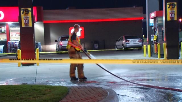 Gasoline Spill At Tulsa QuikTrip Shuts Off Pumps