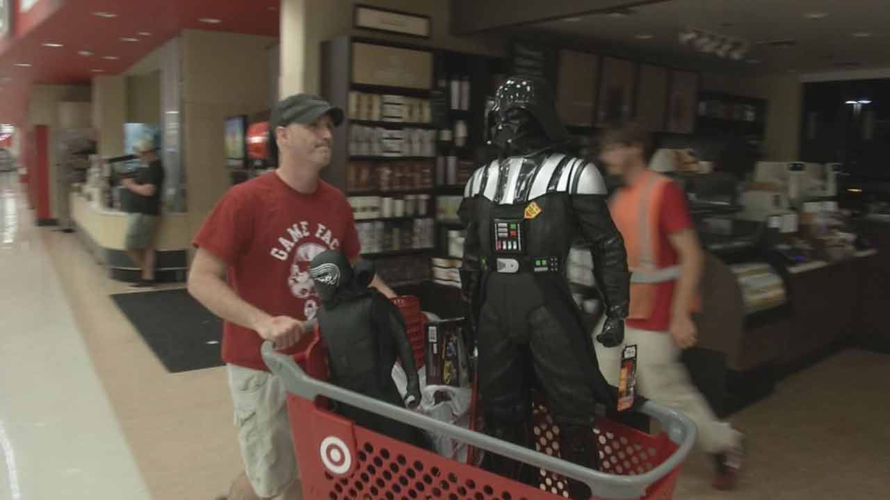 Star Wars Fans Stay Up Late For 'Force Friday' In Tulsa