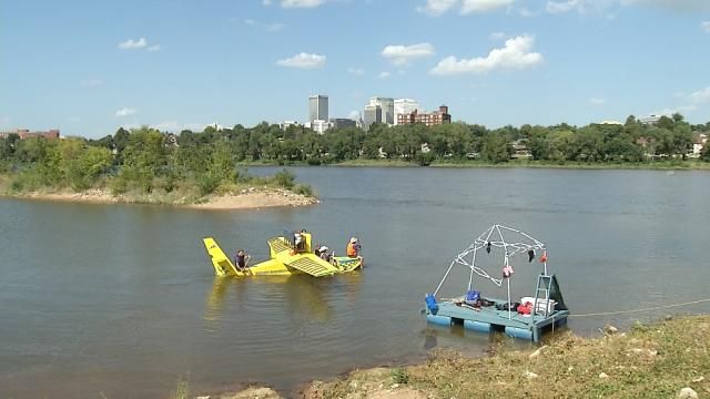 Seaplane Turns Heads At Successful Great Raft Race Return