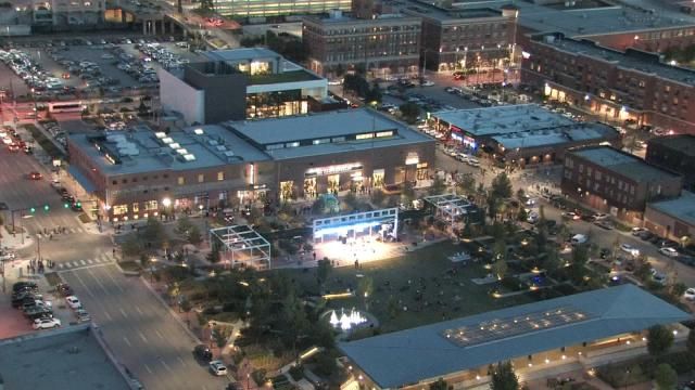 Brady Arts District Celebrates 100th Friday Art Crawl