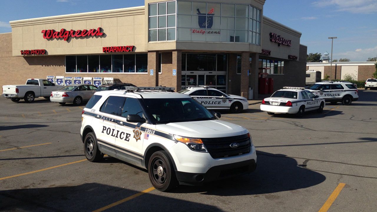 Woman In Pajama Pants Robs Tulsa Walgreens