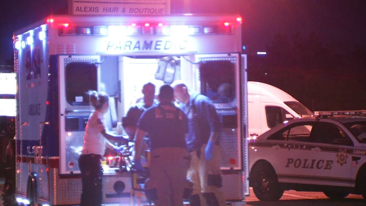 Man Stabbed In Stomach Outside Tulsa Bar