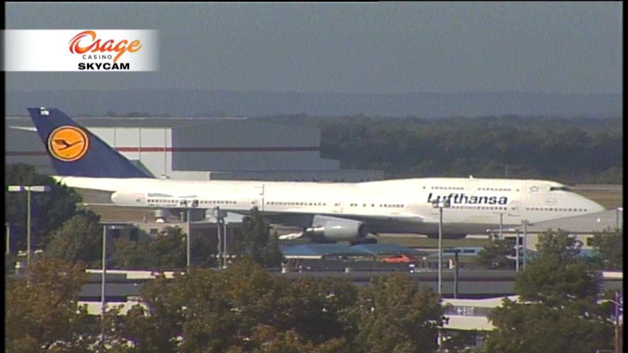 Lufthansa Boeing 747 Makes Final Flight, Lands In Tulsa