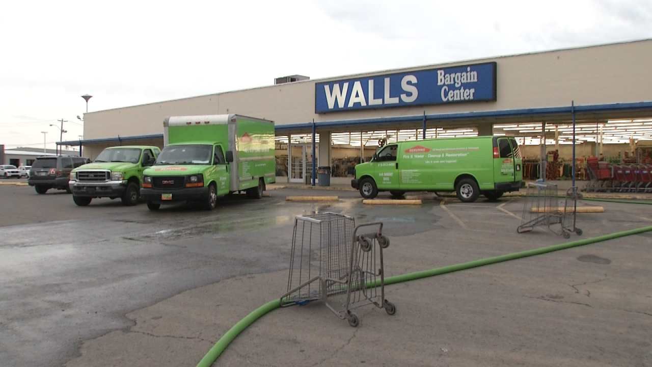 Broken Water Line Floods Muskogee Business