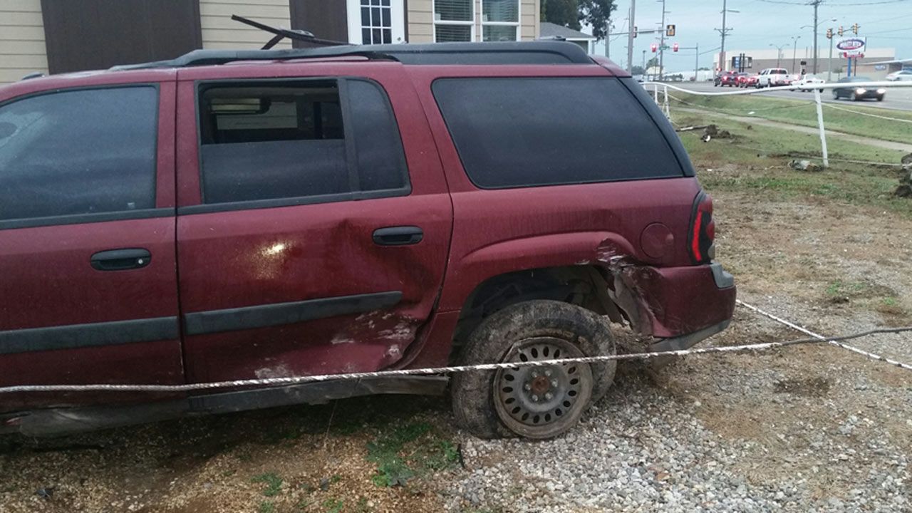Police Find Abandoned SUV After Pair Of Tulsa Crashes
