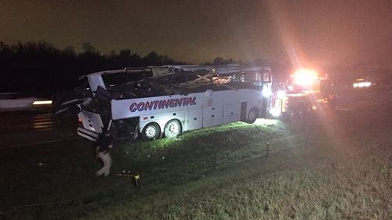 Six Reported Killed In Arkansas Charter Bus Crash