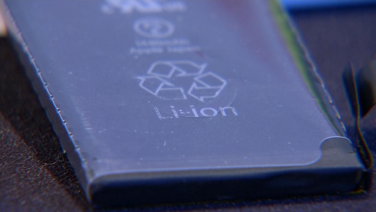 Tulsa Firm Has Tips For Saving Your Cell Phone Battery