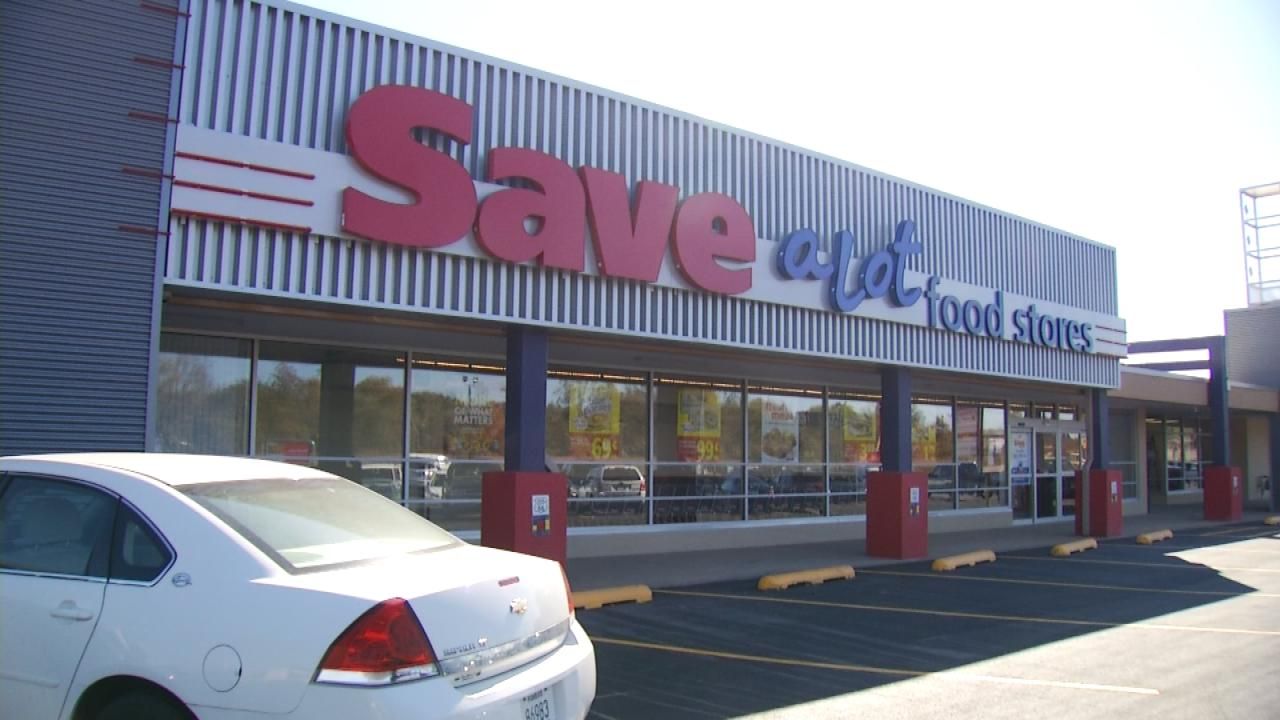 Grocery Store Opens Doors In Crystal City Neighborhood