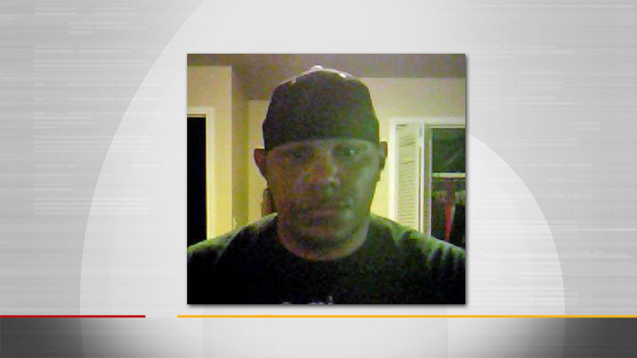 Manhunt For Tulsa Man Who Texted That He Killed Wife