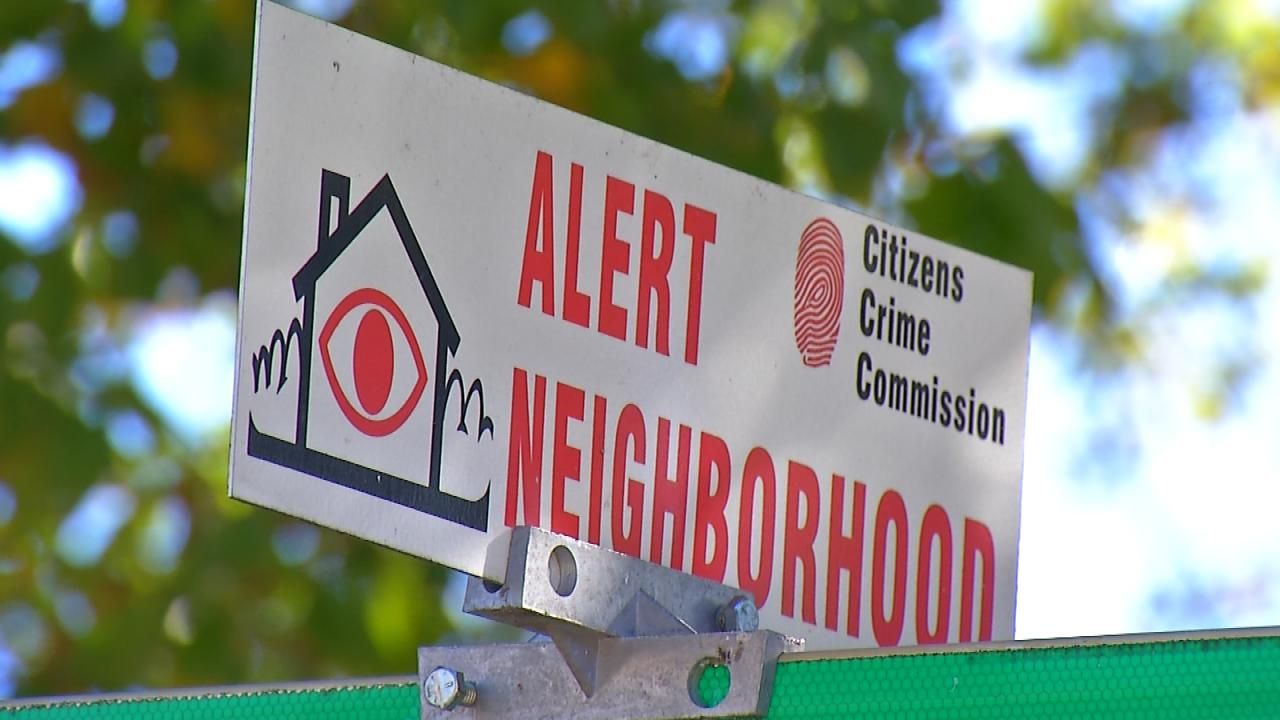 Tulsa Neighbors Think Suspicious Construction Workers Connected To Burglaries