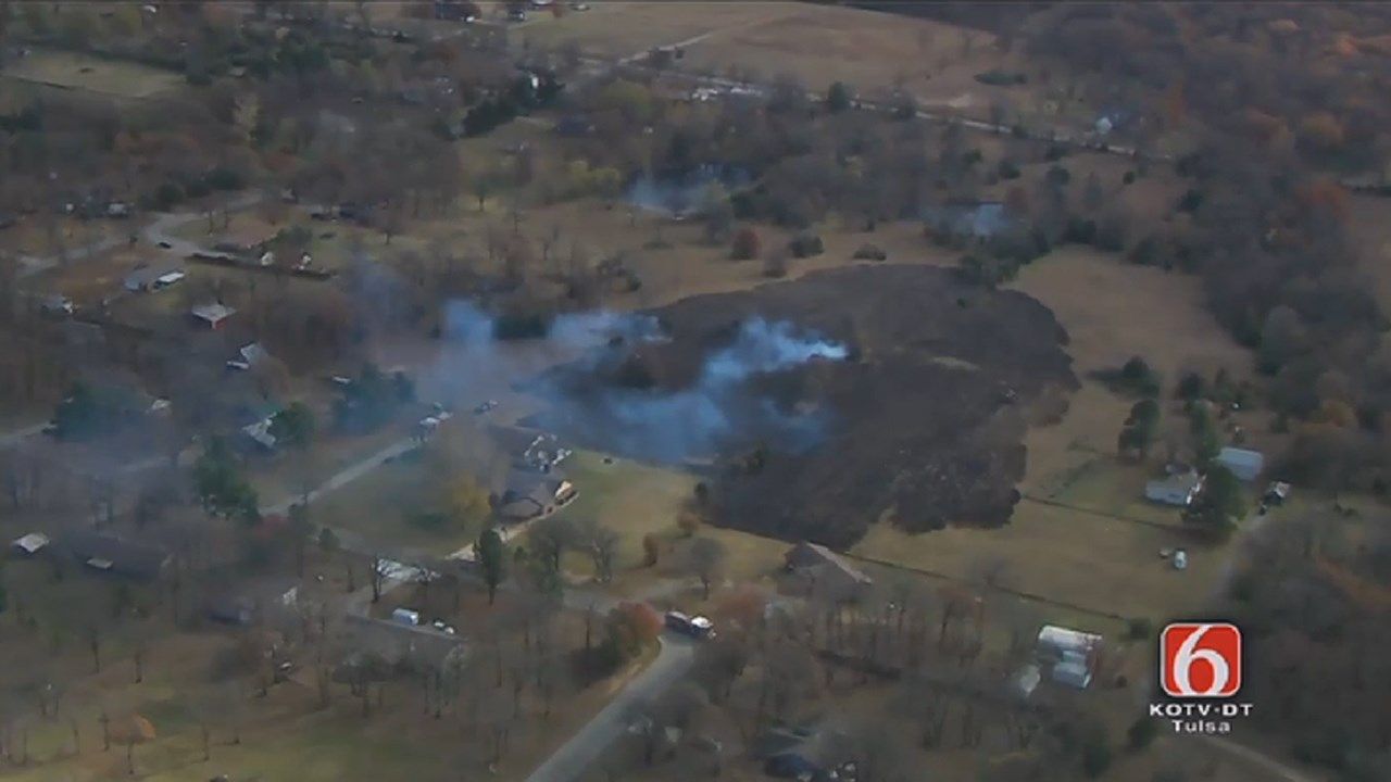 Grass Fire Threatens Homes South Of Sapulpa