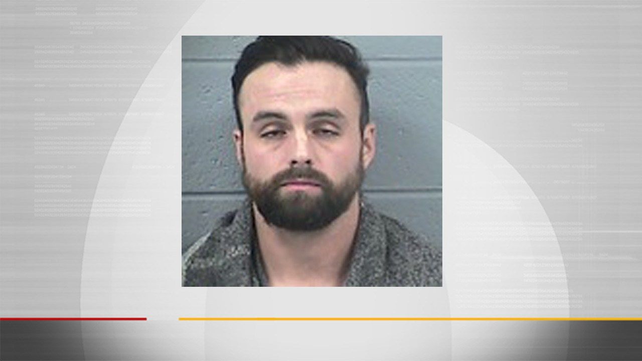 Trucker Holds Suspected Drunk Driver At Gunpoint For OHP