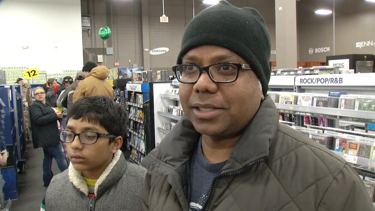 Black Friday Shoppers Discuss Deals And How Weather Impacted Their Experiences