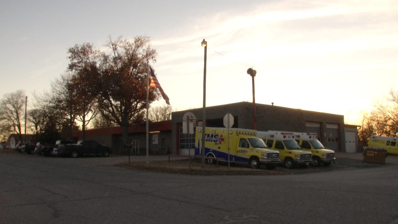 'Insufficient Funds' Leave Glenpool EMS Plus Workers Without Paychecks