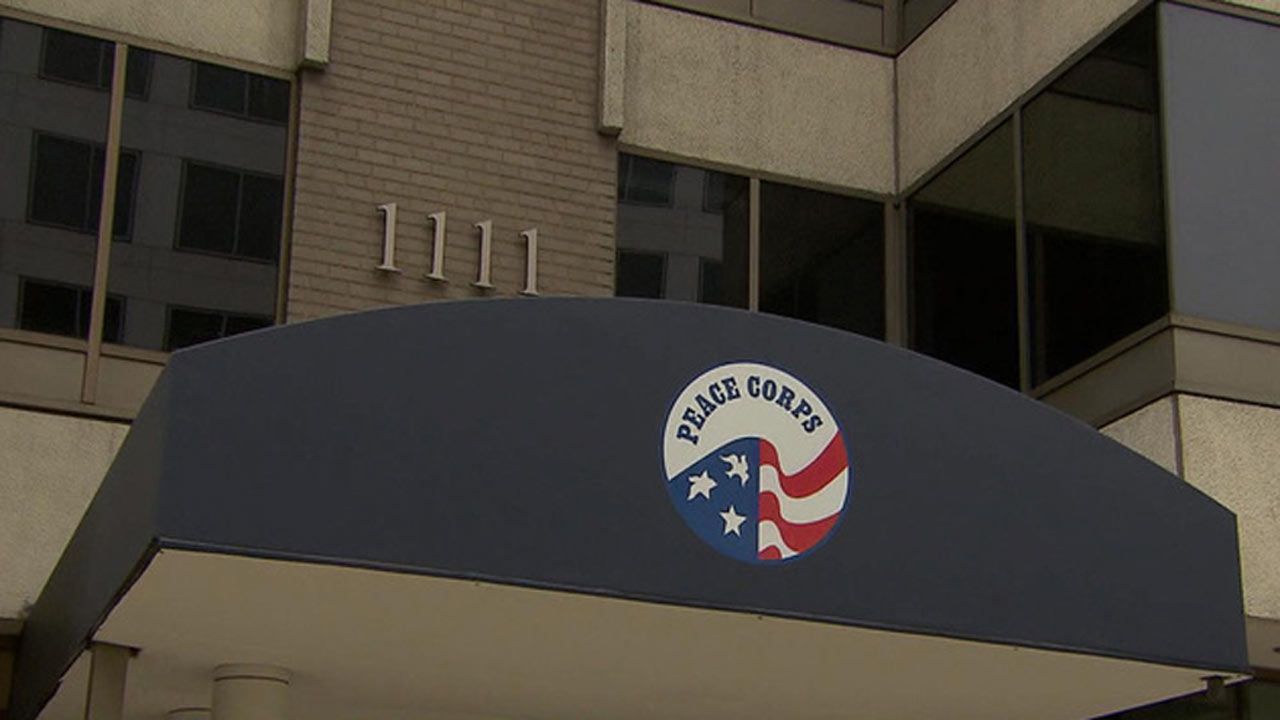 Ex-Volunteers Accuse Peace Corps Of Health Care Neglect