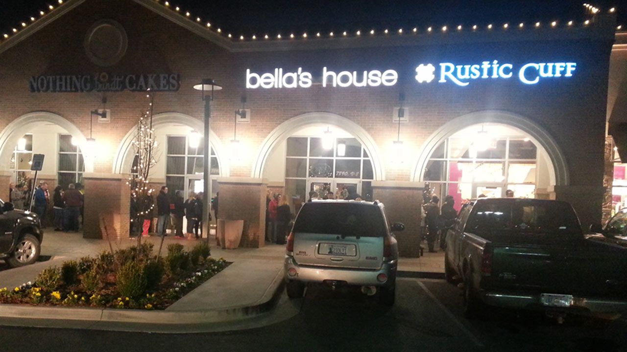 Popular Tulsa Store Stays Open 35 Straight Hours