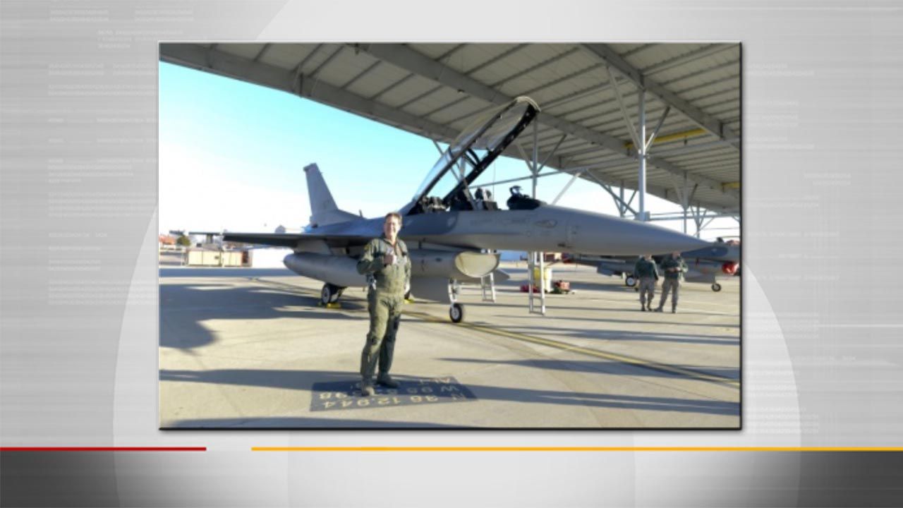 Tulsa Mayor Takes Incentive Flight On F-16 Fighter Jet