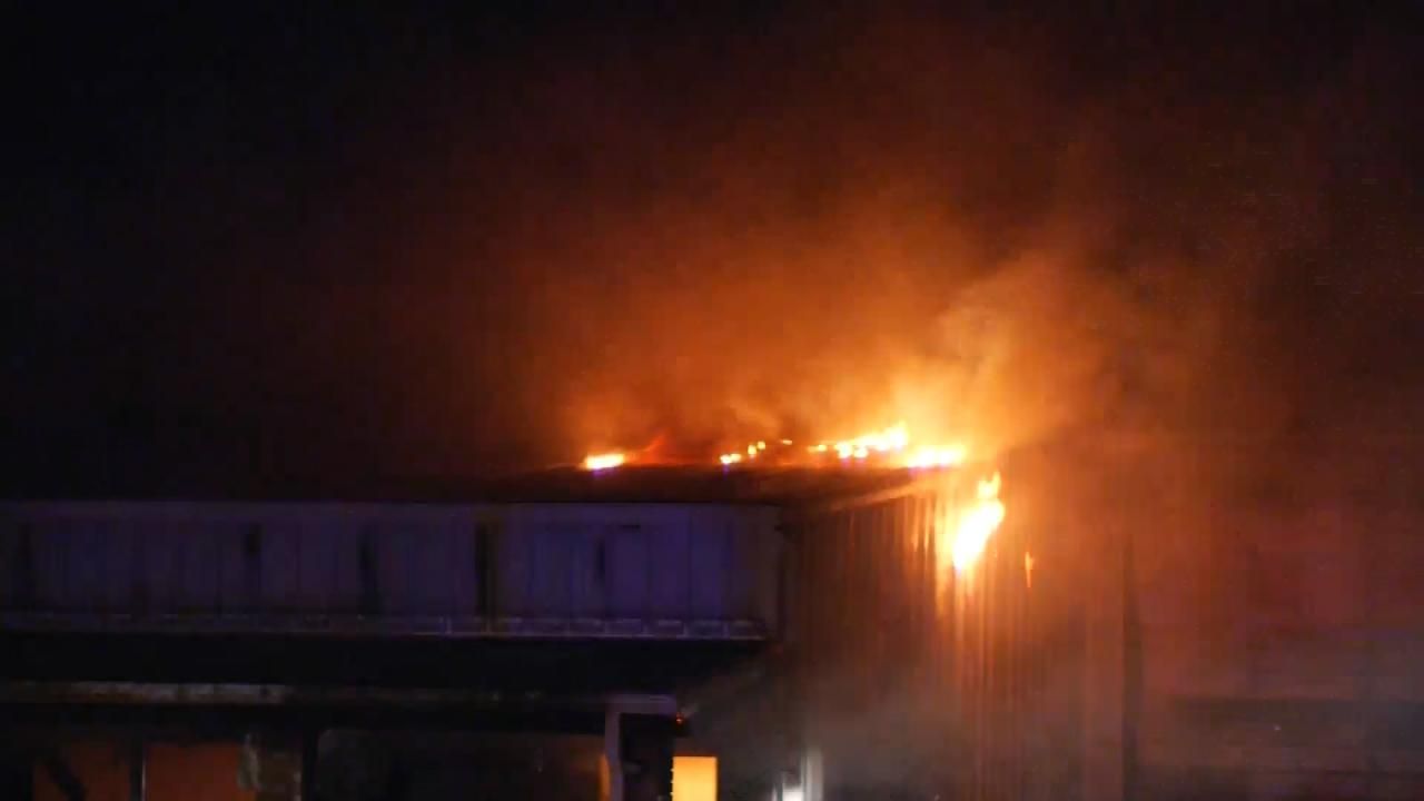 Berryhill Fire Fights Business Fire Despite Lack Of Nearby Hydrants