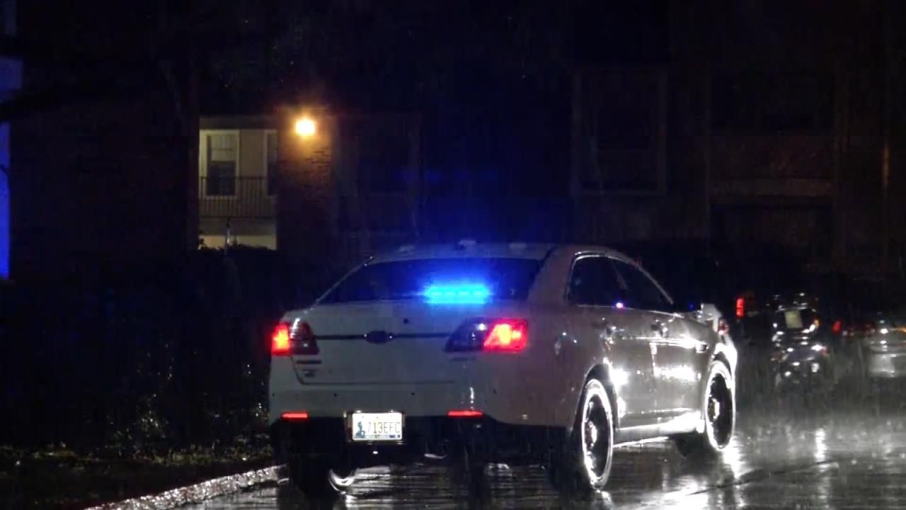 Tulsa Man Shot In Arm At South Tulsa Apartment Complex