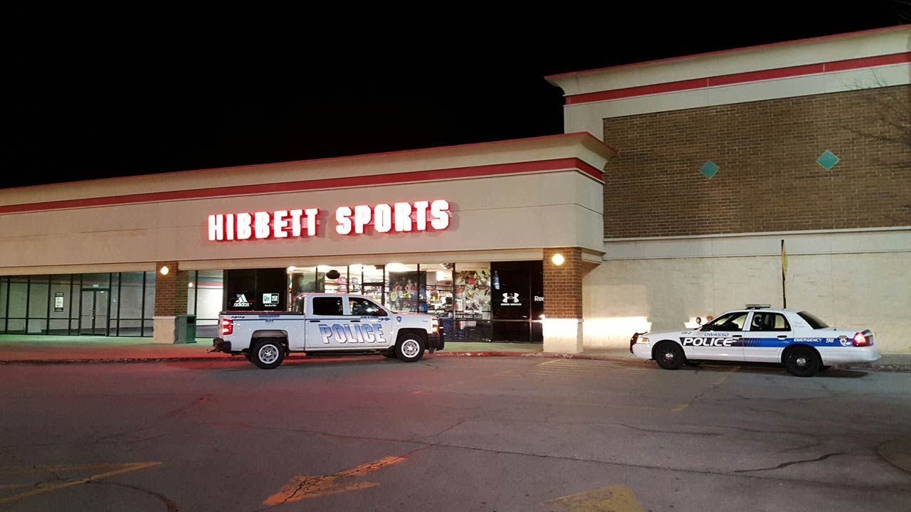 Police Investigate Armed Robbery Of Owasso Sporting Goods Store