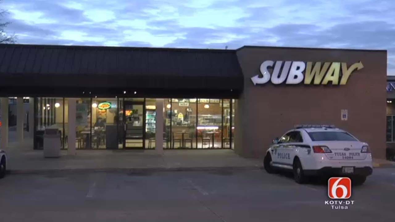 Police: Woman With Star Facial Tattoos Robs Tulsa Subway