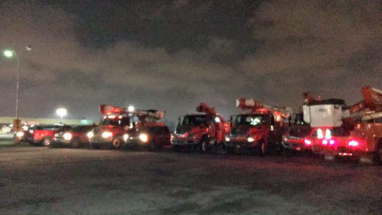 OG&E Crews Head To North Carolina For Blizzard Help