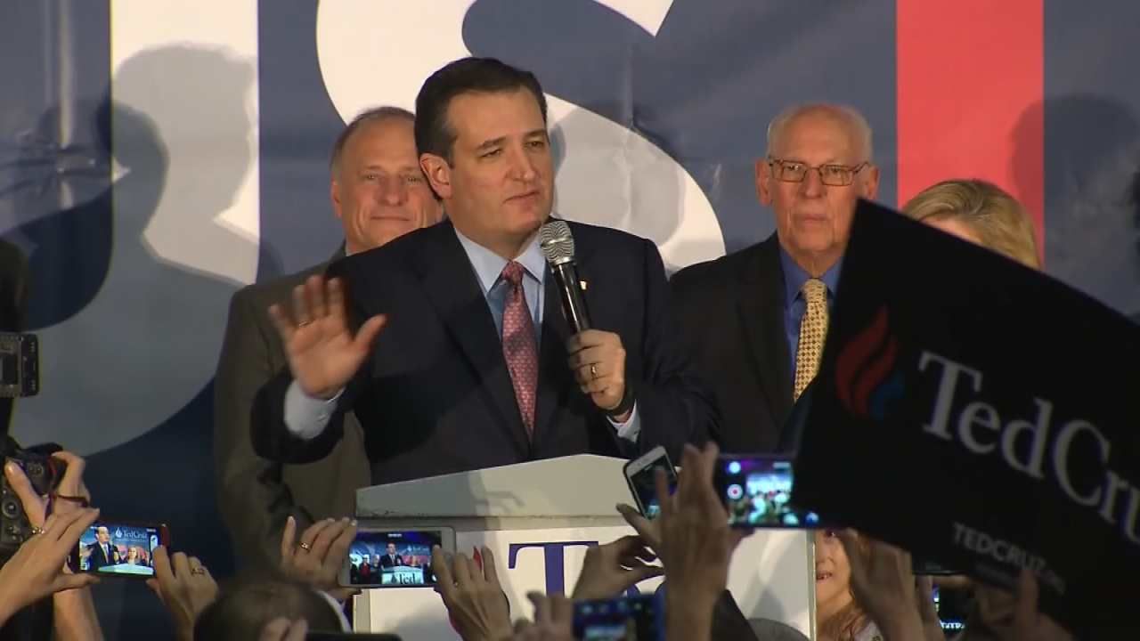 Ted Cruz Wins Iowa Republican Caucus